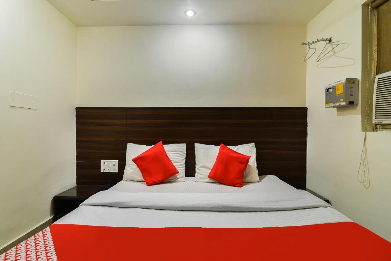 Hotel Oyo 66745 Le Orange 3*
