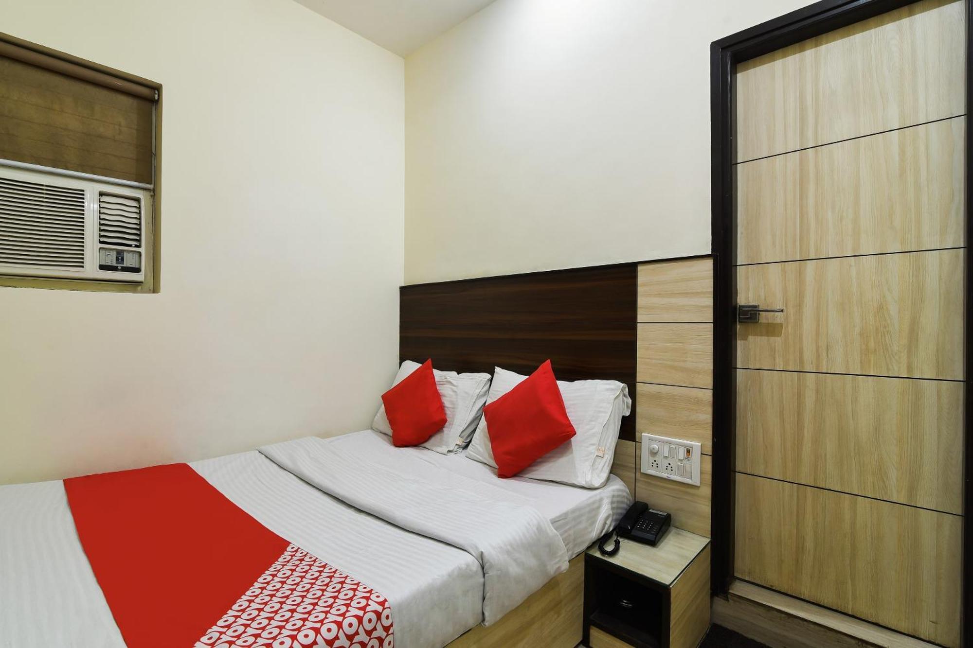 Hotel Oyo 66745 Le Orange